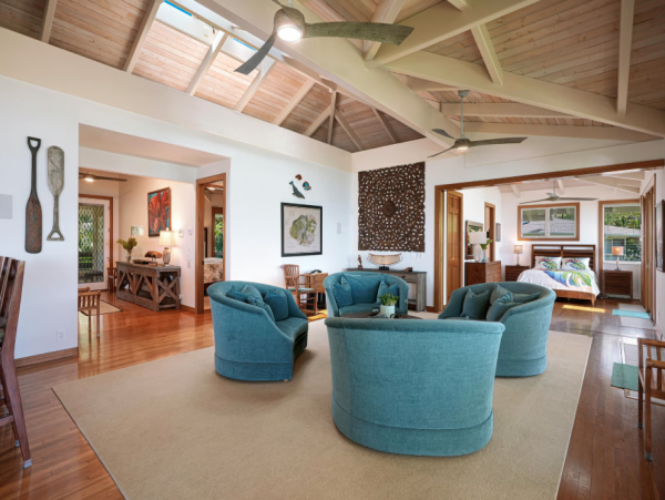 Experience Luxury in Moloa'a Bay - The Perfect Kauai Retreat